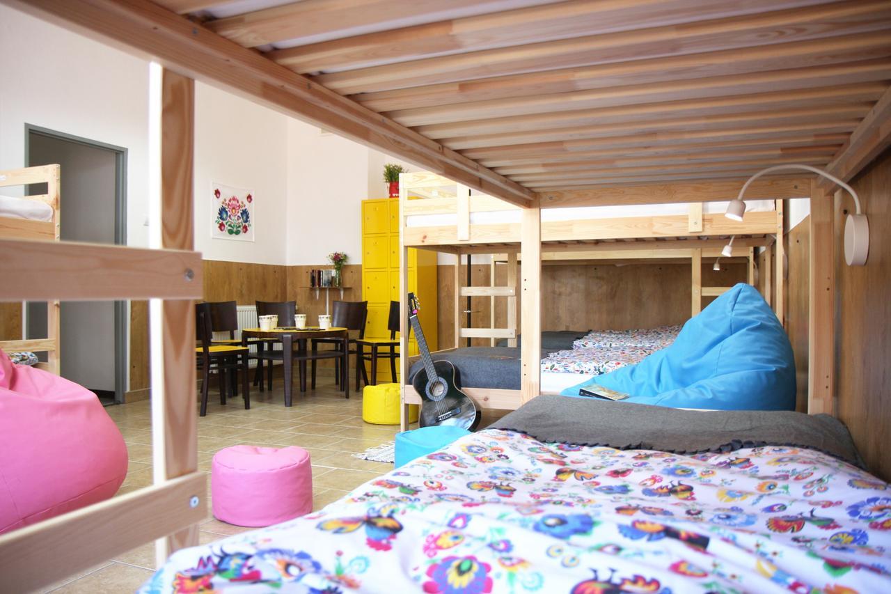 Folk Hostel Poznań Esterno foto
